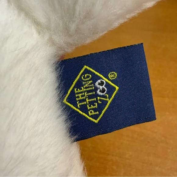 Vintage 1990s beluga whale from the petting zoo stuffed animal - Picture 4 of 6